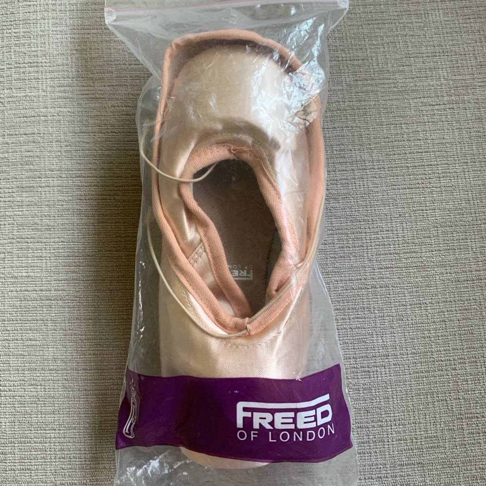Brand New Freed Classic Pros